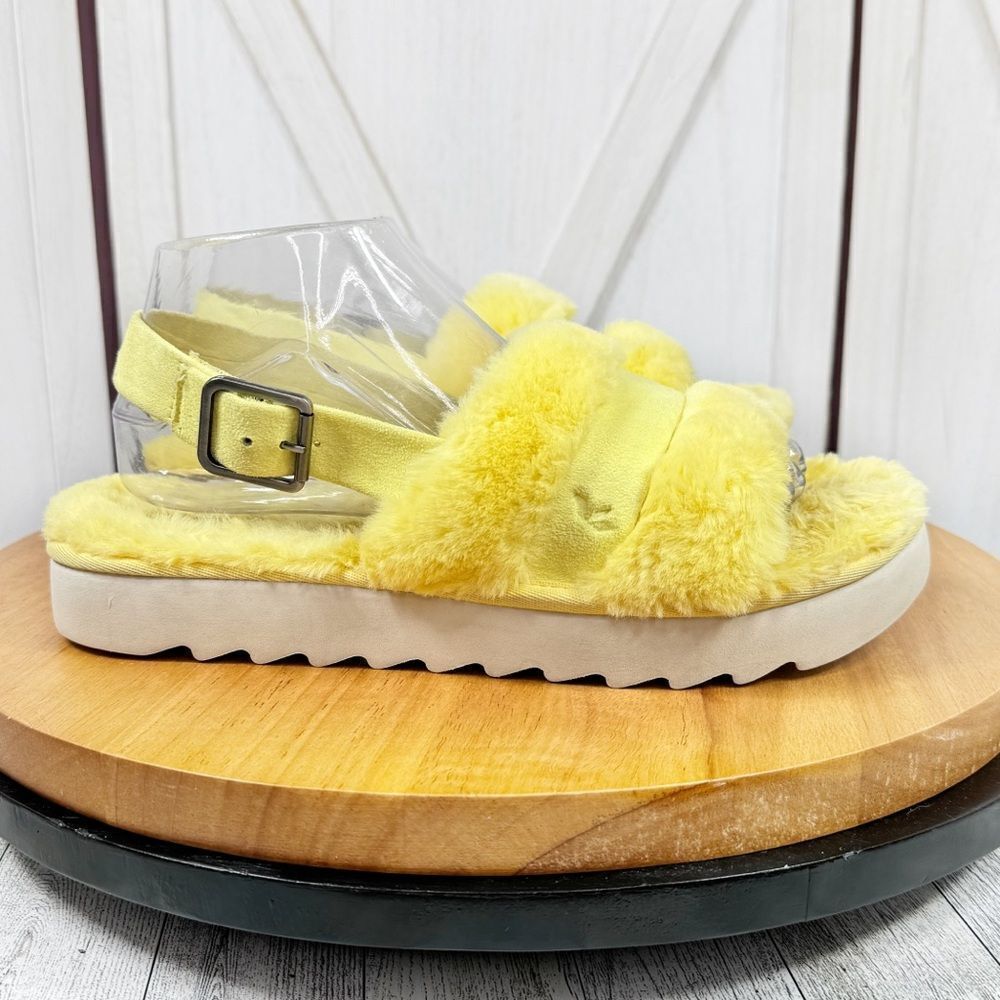 Koolaburra by Ugg Fuzz'd Out Faux Fur Sandals Yellow 9 Slingback
